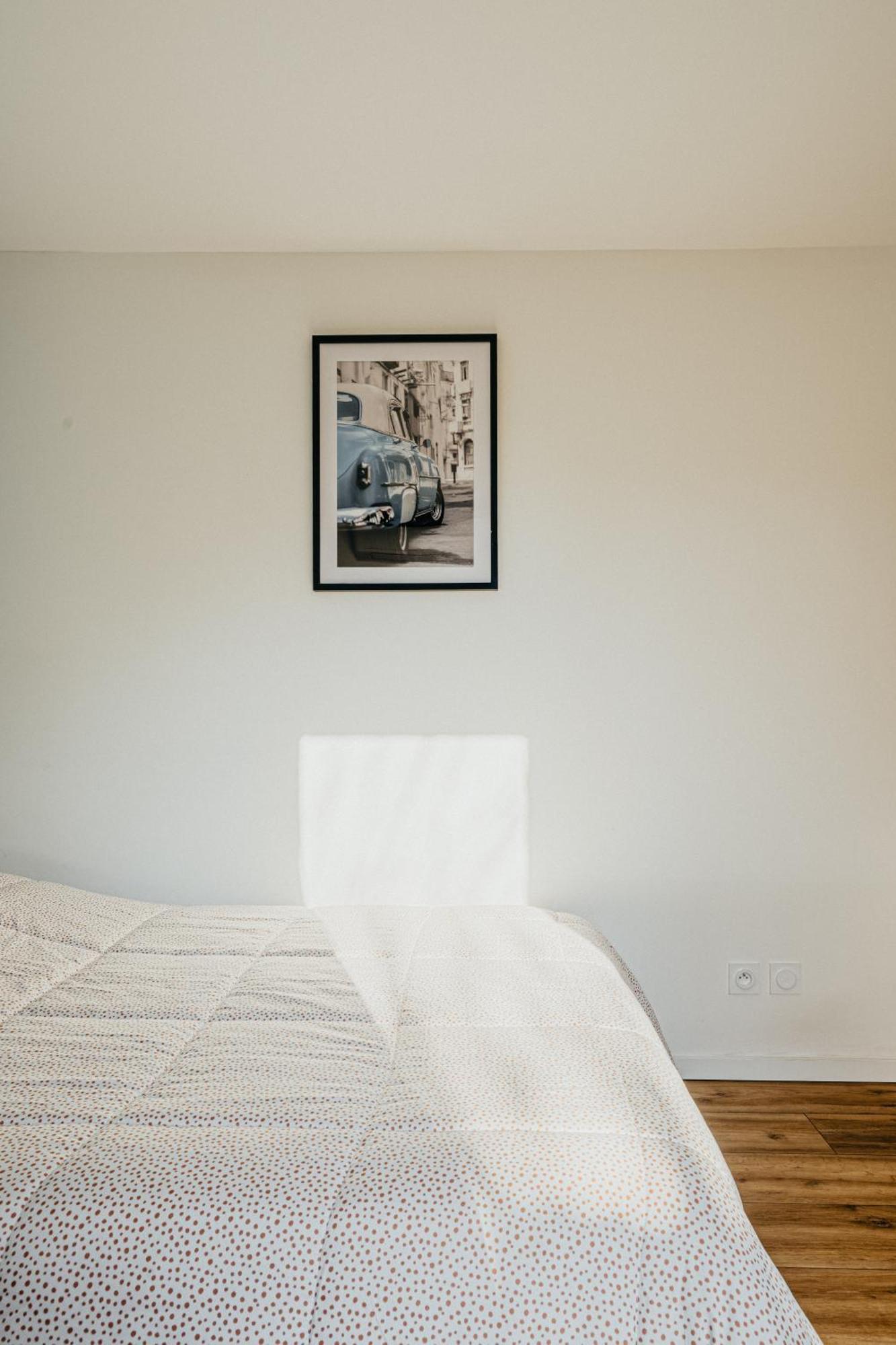 Charmante Maison Avec Jardin Sans Vis-A-Vis Saint-Fons Luaran gambar